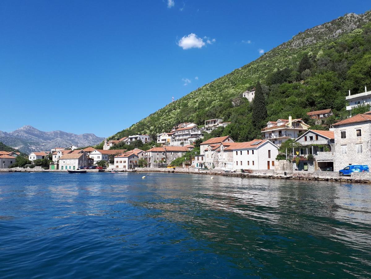 Tale House Montenegro Tivat Exterior foto