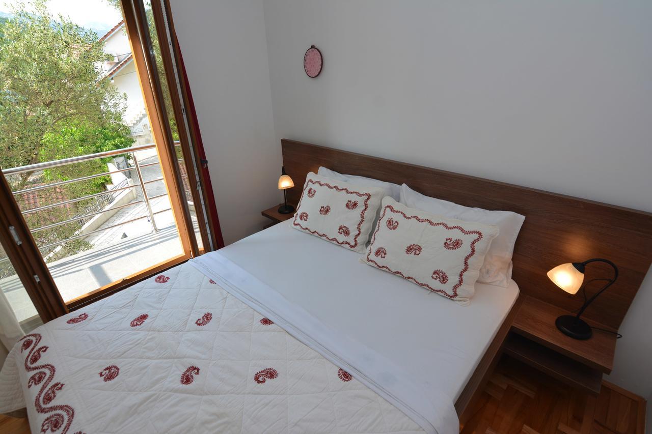 Tale House Montenegro Tivat Exterior foto