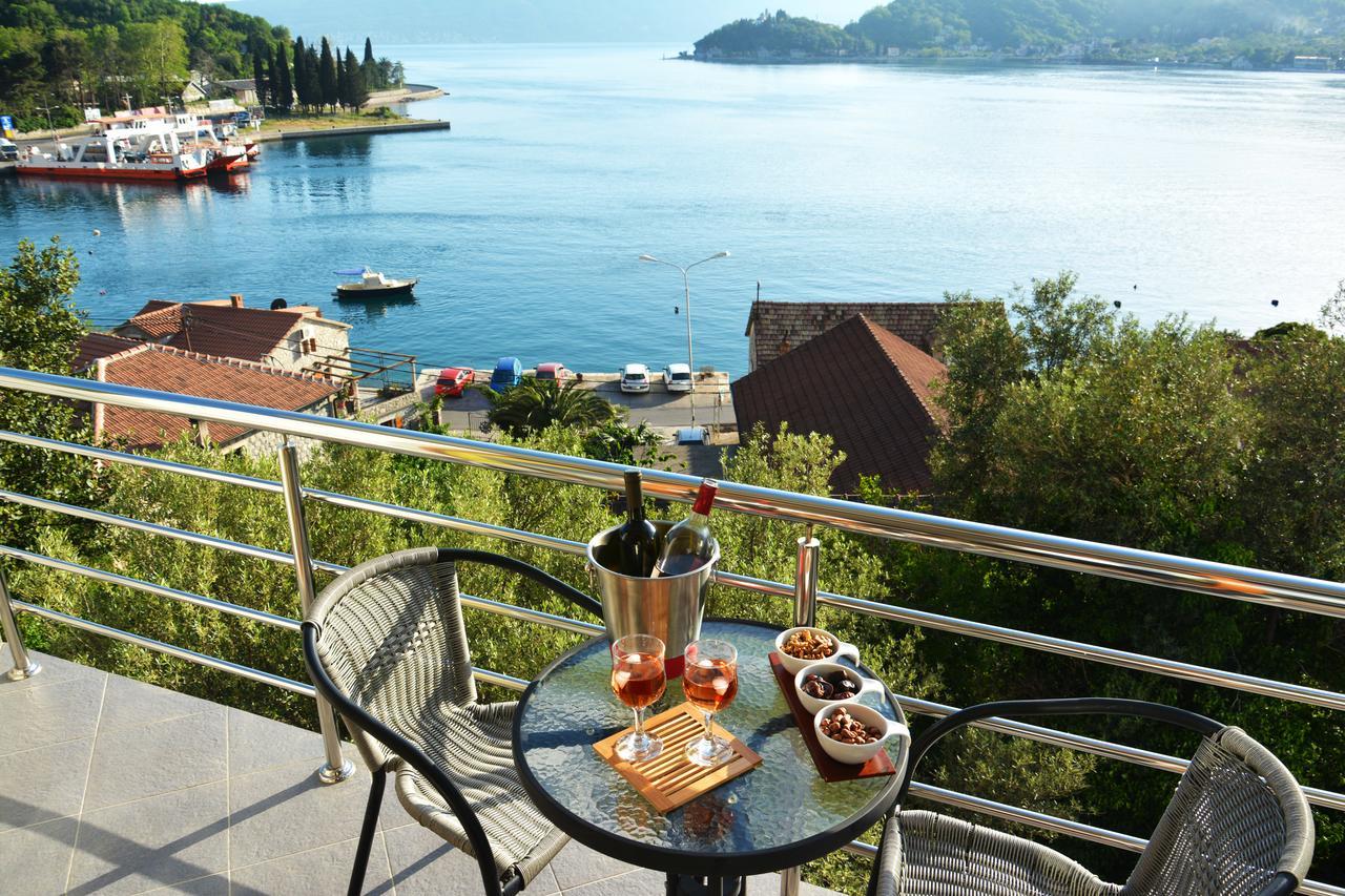 Tale House Montenegro Tivat Exterior foto